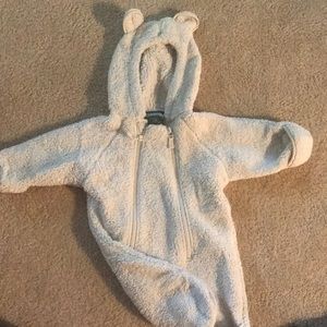 LL Bean Snow bunting